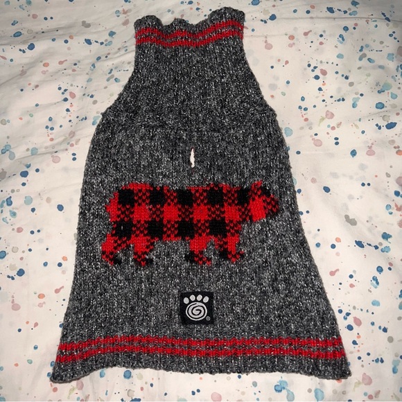 Dog sweater gray with red and black - Picture 1 of 5